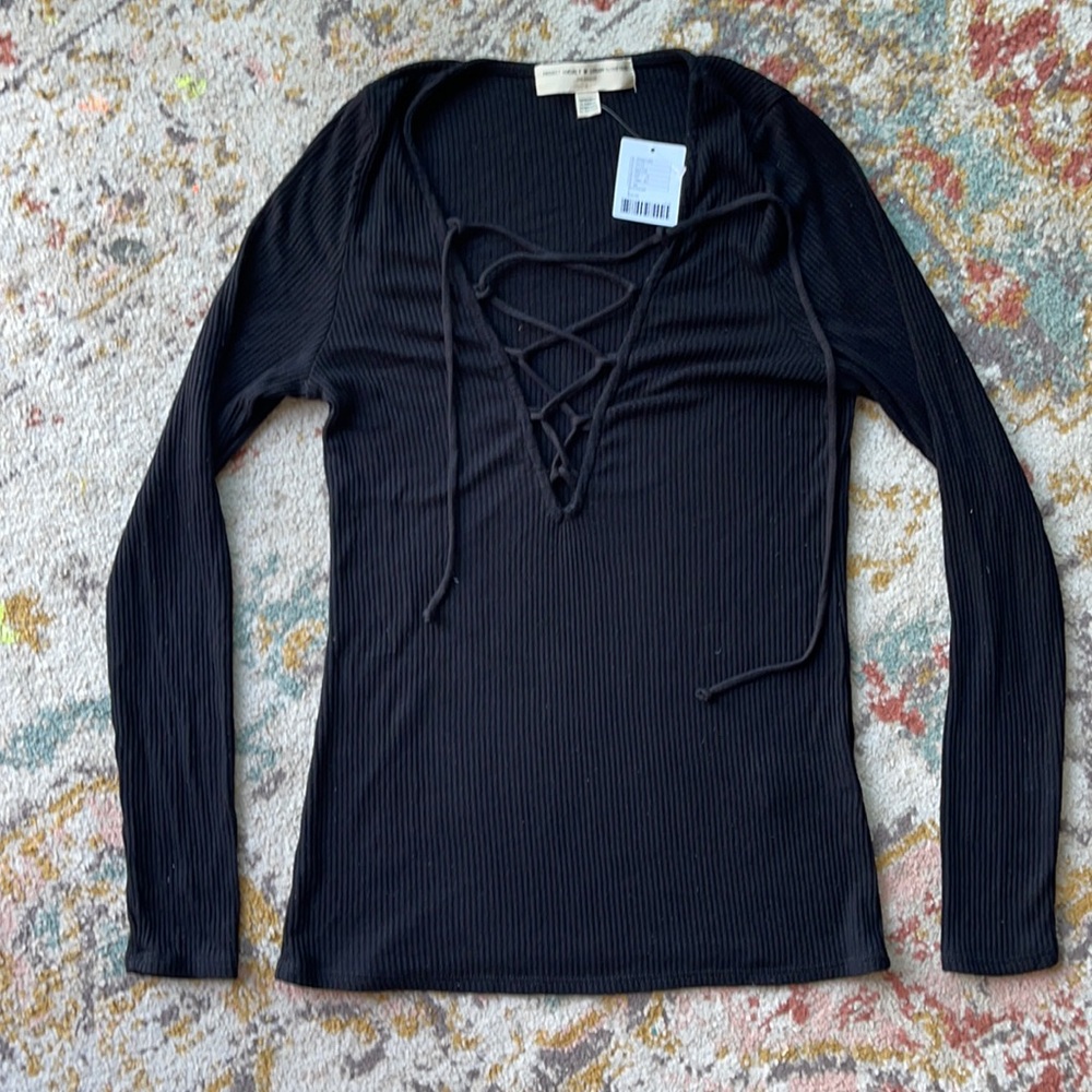 Long sleeve project social T URBAN OUTFITTERS